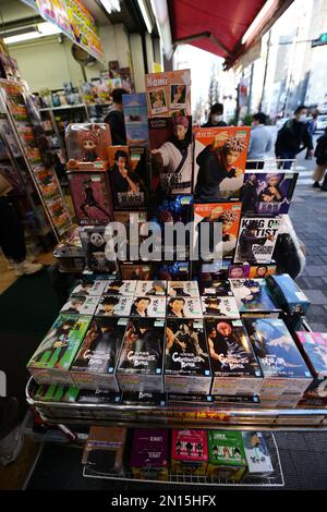 Geschäfte mit Anime-Themen in Akihabara, Tokio, Japan. Stockfoto