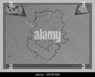 Ilfov, Kreis Rumänien. Grauskala-Höhenkarte mit Seen und Flüssen. Standorte und Namen der wichtigsten Städte der Region. Lage der Zusatzgeräte an der Ecke Stockfoto