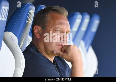 Sinsheim, Deutschland. 06. Februar 2023. Jetzt ist es offiziell: Hoffenheim feuert Coach Andre Breitenreiter. ARCHIVFOTO; Coach Andre BREITENREITER (1899 Hoffenheim), Geste, skeptisch, Einzelbild, einzelnes Motiv ausschneiden, Portrait, Portrait, Portrait Football 1. Bundesliga Staffel 2022/2023, 2. Spieltag, matchday02, TSG 1899 Hoffenheim - VFL Bochum 3-2 am 13. August 2022, PreZero Arena. ? Kredit: dpa/Alamy Live News Stockfoto