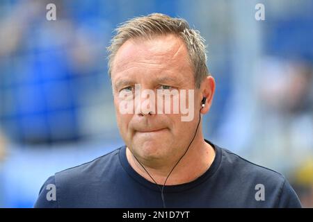 Sinsheim, Deutschland. 06. Februar 2023. Jetzt ist es offiziell: Hoffenheim feuert Coach Andre Breitenreiter. ARCHIVFOTO; Coach Andre BREITENREITER (1899 Hoffenheim), Einzelbild, Einzelmotiv, Porträt, Porträt, Portrait Soccer 1. Bundesliga Staffel 2022/2023, 2. Spieltag, matchday02, TSG 1899 Hoffenheim - VFL Bochum 3-2 am 08/13/2022, PreZero Arena. ? Kredit: dpa/Alamy Live News Stockfoto