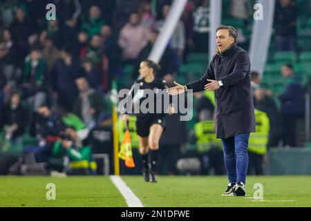 Carlos Carvalhal, Cheftrainer der RC Celta de Vigo während der spanischen Meisterschaft La Liga Fußballspiel zwischen Real Betis und RC Celta de Vigo am 4. Februar 2023 im Stadion Benito Villamarin in Sevilla, Spanien - Foto: Joaquin Corchero/DPPI/LiveMedia Stockfoto