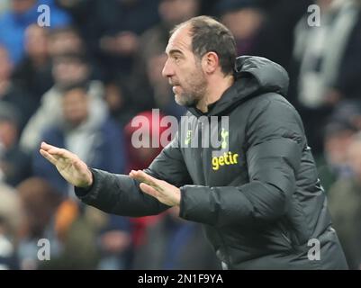 Cristian Stellini Assistant Manager während des Fußballspiels der englischen Premier League zwischen Tottenham Hotspur und Manchester City in Tottenham Hotspur Stockfoto