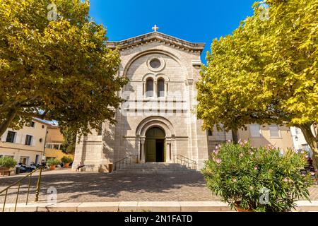 Eglise Saint-Michel de Cassis, Cassis, Bouches du Rhone, Provence-Alpes-Cote d'Azur, Frankreich, Westeuropa Stockfoto