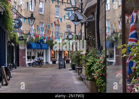 Shops on Rose Crescent, Cambridge, Cambridgeshire, England, Großbritannien, Europa Stockfoto