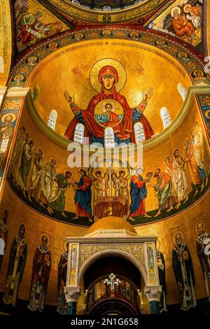 Chancel, St. Paul Melkite (Griechisch-Katholisch) Kathedrale, Harissa, Libanon, Naher Osten Stockfoto