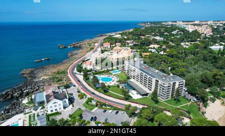 Luftaufnahme von der Cascais Küste und dem Hotel Vila Gale, Portugal Stockfoto