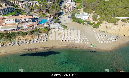 Strand am Playa es Figueral (Es Figueral) Ibiza Stockfoto