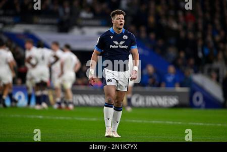 Twickenham. Vereinigtes Königreich. 04. Februar 2023 England V Schottland, Culcutta Cup, Guinness 6 Nations. Twickenham-Stadion. Twickenham. Huw Jones (Schottland) während des England V Schottland, Culcutta Cup Rugby-Spiels in den Guinness 6 Nations. Stockfoto