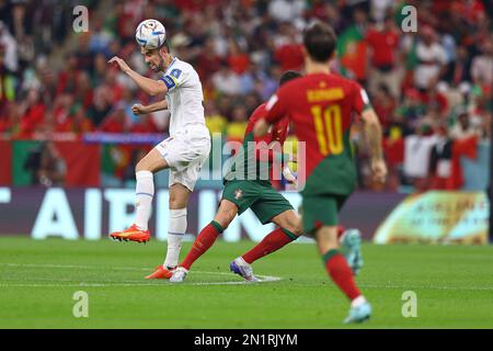 LUSAIL CITY, KATAR - NOVEMBER 28: Diego Godin während des FIFA Weltmeisterschafts-Qatar 2022 Group H-Spiels zwischen Portugal und Uruguay am 28. November 2022 im Lusail Stadium in Lusail City, Katar. (Foto von MB Media) Stockfoto