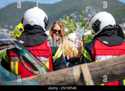 Prinzessin Amalia aus den Niederlanden in der Feuerwache Cay Hill am 06. Februar 2023 für eine Feuer- und erste-Hilfe-Demonstration am 7. Tag des Besuchs in der Karibik Foto: Albert Nieboer/Netherlands OUT/Point de Vue OUT Stockfoto