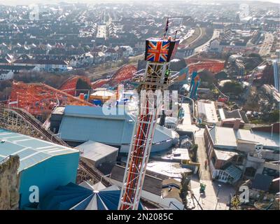 Blackpool Pleasure Beach BPB Aerial Update geschlossen Saison 2023, Inc Big One Re Tracking Stockfoto