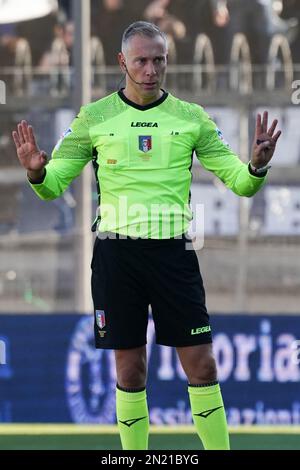 Perugia, Italien. 04. Februar 2023. paolo valeri (Schiedsrichter sez. rom 2) während des Spiels AC Perugia vs Brescia Calcio, italienisches Fußballspiel der Serie B in Perugia, Italien, Februar 04 2023 Kredit: Independent Photo Agency/Alamy Live News Stockfoto