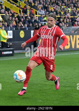 DORTMUND - Lucas Holer von SC Freiburg während des Bundesliga-Spiels zwischen Borussia Dortmund und SC Freiburg am Signal Iduna Park am 4. Februar 2023 in Dortmund. AP | niederländische Höhe | GERRIT VON KÖLN Stockfoto