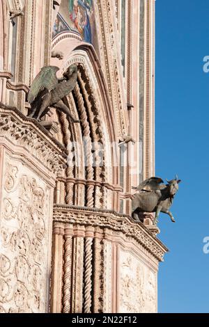 In der Nähe der Fassade der Kathedrale, Orvieto Stockfoto