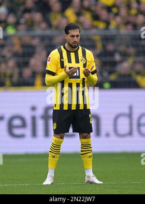 DORTMUND - Emre Can von Borussia Dortmund betet vor dem Spiel während des Bundesliga-Spiels zwischen Borussia Dortmund und SC Freiburg am 4. Februar 2023 im Signal Iduna Park in Dortmund. AP | niederländische Höhe | GERRIT VON KÖLN Stockfoto