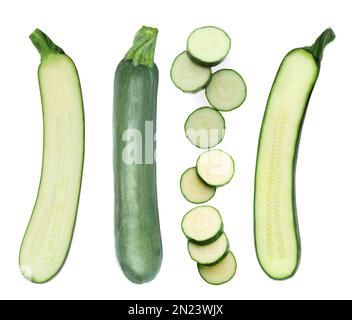 Set frischer reifer Zucchinis auf weißem Hintergrund, Draufsicht Stockfoto