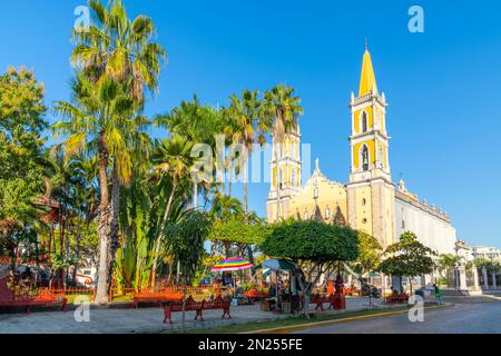 Die historische Kathedrale von Mazatlan oder die Basilika der Unbefleckten Empfängnis auf dem Plaza Republica Square in Mazatlan, Mexiko Stockfoto