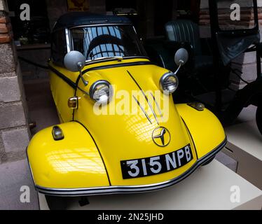 Messerschmitt kr200, oder Kabinenroller, ein dreirädriger Luftpolsterwagen, entworfen von Fritz Fend . Deutschland. 1950er Stockfoto