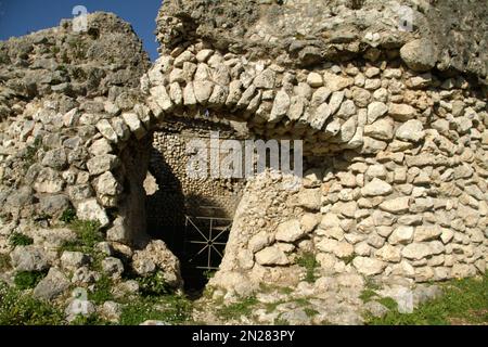 Römische Ruinen im Parco regionale di Gianola e Monte di Scauri. Stockfoto