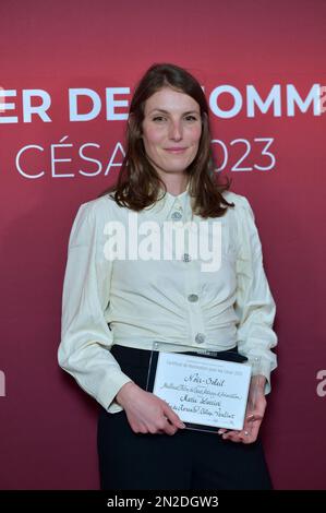 Paris, Frankreich. Am 6. Februar 2023 nimmt Regisseurin Marie Larrivé am 6. Februar 2023 am Cesar Nomee Dinner im Le Fouquet's in Paris Teil. Foto: Franck Castel/ABACAPRESS.COM Stockfoto