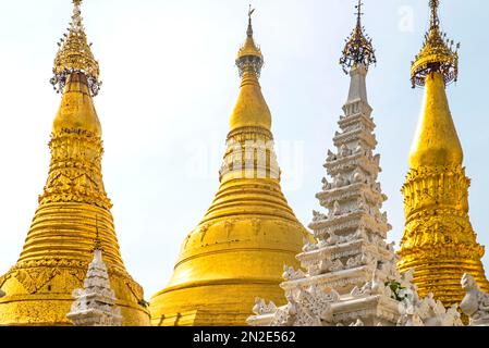 Pagoda Spires, Shwedagon Pagoda, Yangoon, Myanmar, Yangoon, Myanmar Stockfoto