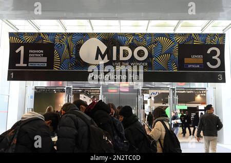 Mailand, . 07. Februar 2023. Milano, Italien MIDO 2023 Fiera Milano Rho der Referenzpunkt der internationalen Berichterstattung über Brillen im Bild:Location Event, eyewear Credit: Independent Photo Agency/Alamy Live News Stockfoto