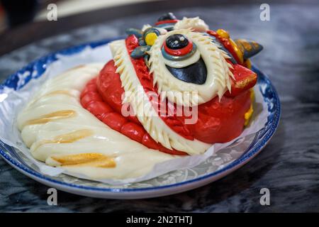 Festliche Pasta und Brot für das chinesische Neujahrsfest im Norden Chinas Stockfoto