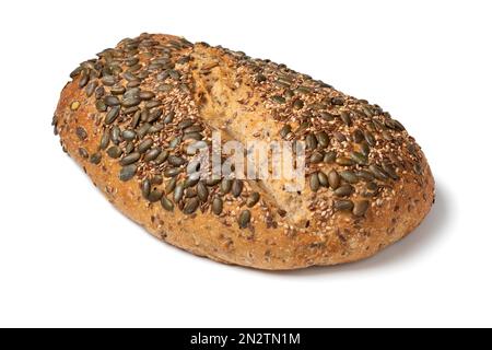 Frischer ganzer Laib mit Dinkelbrot und einer Vielzahl von Samen werden auf weißem Hintergrund isoliert Stockfoto