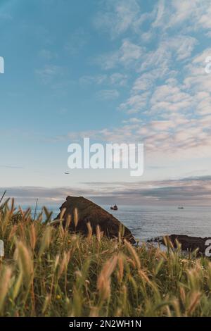 Azores Seaside Shore bei Sonnenuntergang Stockfoto