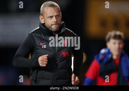 Liverpool U18 Coach, Jay Spearing - Ipswich Town / Liverpool, FA Youth Cup fünfte Runde, Portman Road, Ipswich, Großbritannien - 3. Februar 2023 Stockfoto