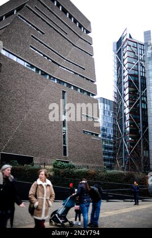 London, Großbritannien. 04. Februar 2023. The Tate Modern und die nahegelegenen Wohnungen (Foto von Jay Shaw Baker/NurPhoto). Kredit: NurPhoto SRL/Alamy Live News Stockfoto