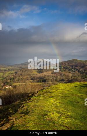 Südlich von den unteren Stadtmauern des British Camp Iron Age Hillfort, Malvern Hills, Herefordshire / Worcestershire, England Stockfoto