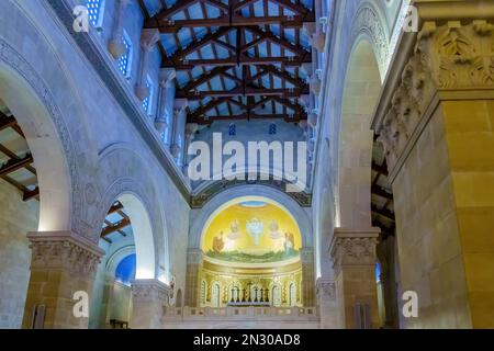 Tabor, Israel - 06. Februar 2023: Innenansicht der Kirche der Umwandlung, auf dem Gipfel des Mount Tabor, Nordisrael Stockfoto