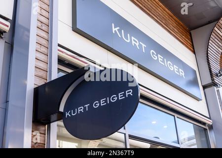 Kurt Geiger Outlet Store, The Boulevard Outlet Centre, Banbridge, Nordirland, Großbritannien, Großbritannien Stockfoto