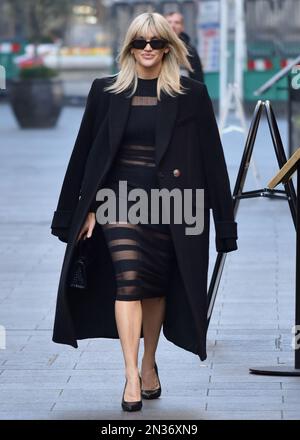 London, Großbritannien. 07. Februar 2023. Ashley Roberts in den Global Radio Studios in London gesehen. (Foto: James Warren/SOPA Images/Sipa USA) Guthaben: SIPA USA/Alamy Live News Stockfoto