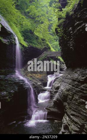 Regenbogen-Fälle, Watkins Glen State Park, Watkins Glen, USA Stockfoto