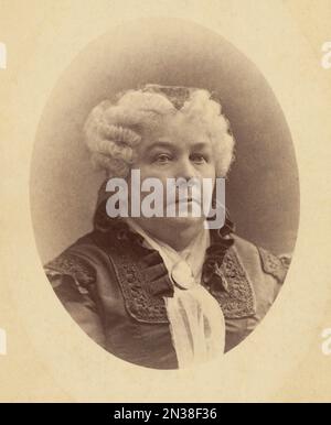 Elizabeth Cady Stanton (1815-1902), amerikanische Schriftstellerin und Aktivistin, eine Führerin der USA Frauenbewegung, Halblängenporträt, Charles D. Mosher, 1880 Stockfoto
