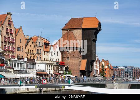 DANZIG, POLEN - 30. JULI 2022: Kranich des Nationalen Martime-Museums in Danzig, Polen Stockfoto