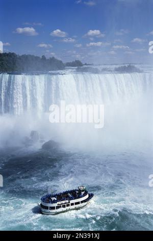Mädchen des Nebels, Niagara Falls, Ontario, Kanada Stockfoto