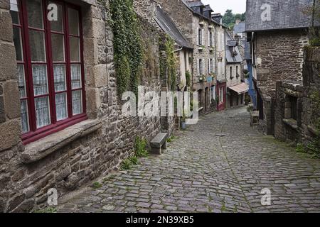 Rue du Petit Fort, Dinan, Bretagne, Frankreich Stockfoto