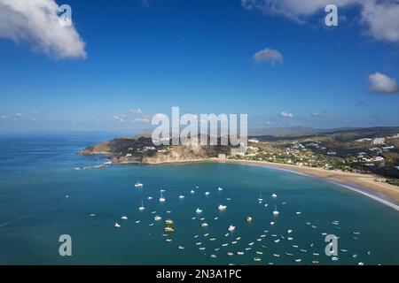 Blick auf die Küste Nicaraguas in San Juan Del Sur aus der Vogelperspektive mit Kopierbereich Stockfoto