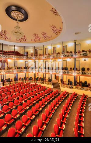 Innenansicht des 1834 eröffneten Francisco de Paula Toro Theaters in der Altstadt von San Francisco de Campeche Stockfoto