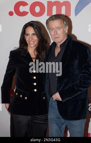 Paris, Frankreich. 6. Februar 2023. Franck Dubosc und seine Frau Danièle Dubosc nehmen an der Alibi.com 2. Premiere von Philippe Lacheau im Le Grand Rex Teil. Stockfoto