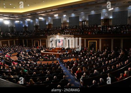 Washington, DC, USA. 7. Februar 2023. 2/7/23 USA Capitol Washington DC. Präsident Joe Biden übergibt der Nation den 2023 State of the Union von der House Chamber of the U. S. Capitol. (Kreditbild: © Christy Bowe/ZUMA Press Wire) NUR REDAKTIONELLE VERWENDUNG! Nicht für den kommerziellen GEBRAUCH! Stockfoto