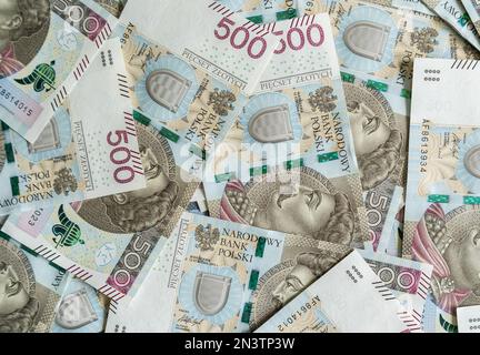 500 polnische Zloty-Banknoten. PLN zł oder złoty, die offizielle Währung Polens. 500 złotych Scheine, Papierrechnungen. Stockfoto
