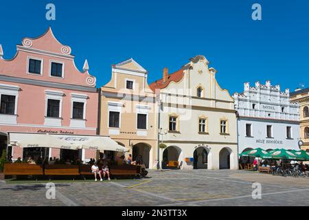 Historische Häuser in Masarykovo namesti, Masaryk Square, Trebon, Wittingau, Jindrichuv Hradec District, Jihocesky kraj, Südböhmen, Tschechien Stockfoto