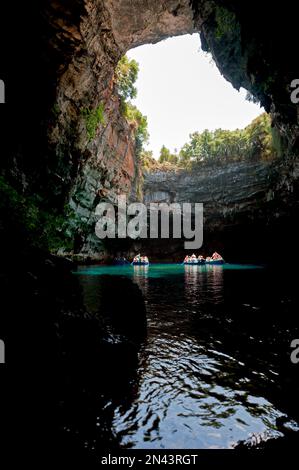 Der berühmte Melissani-See auf der Insel Cephalonia in Griechenland Stockfoto