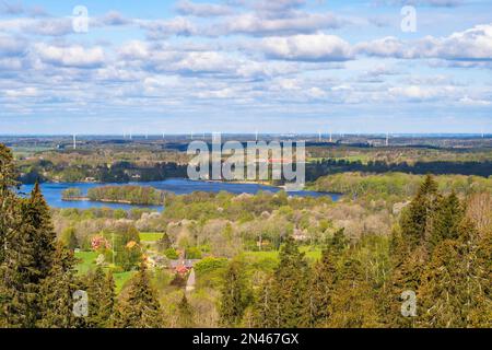 Landschaftsblick über eine idyllische Landschaft Stockfoto