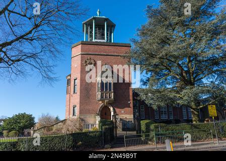 Bournville Carillon hat 48 Glocken und ist eines der größten Musikinstrumente in Großbritannien. Im Auftrag von George Cadbury im Jahr 1906. Stockfoto