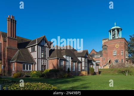 Bournville Carillon hat 48 Glocken und ist eines der größten Musikinstrumente in Großbritannien. Im Auftrag von George Cadbury im Jahr 1906. Stockfoto